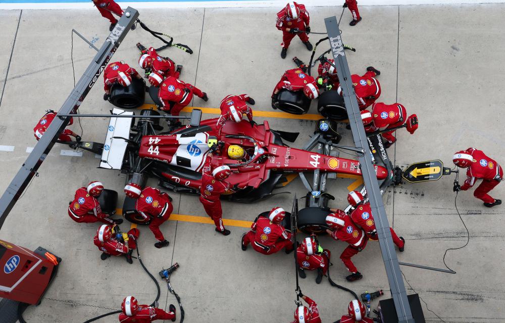 跟队记者：莱奥续约谈判还没正式开启，但俱乐部正在讨论