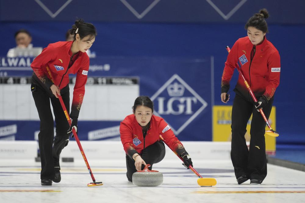 德天空：热刺将承担帕利尼亚的全部薪水，未来几天进行体检